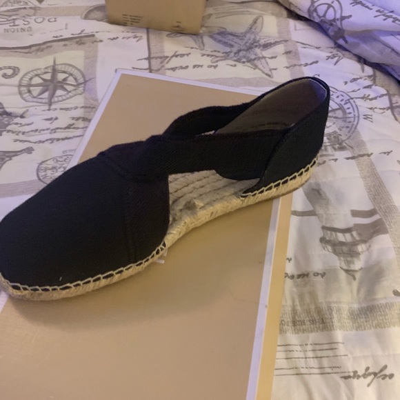 Michael Kors Espradrilles - Picture 2 of 4